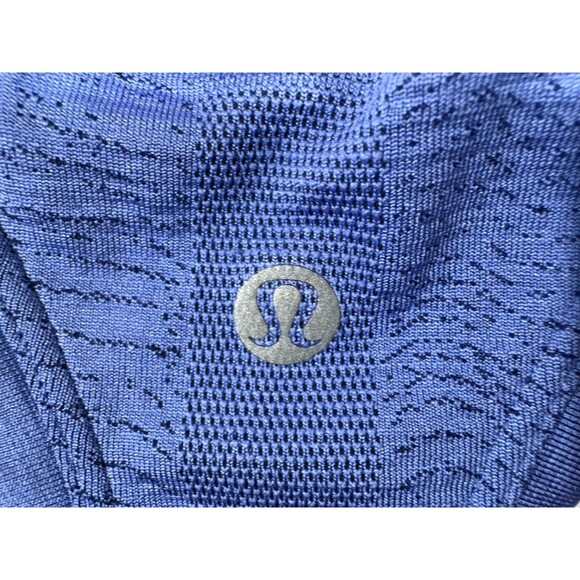 Lululemon Womens Swiftly Tech Racerback Tank Top Textured Running Yoga Blue Sz 8 - Picture 7 of 9